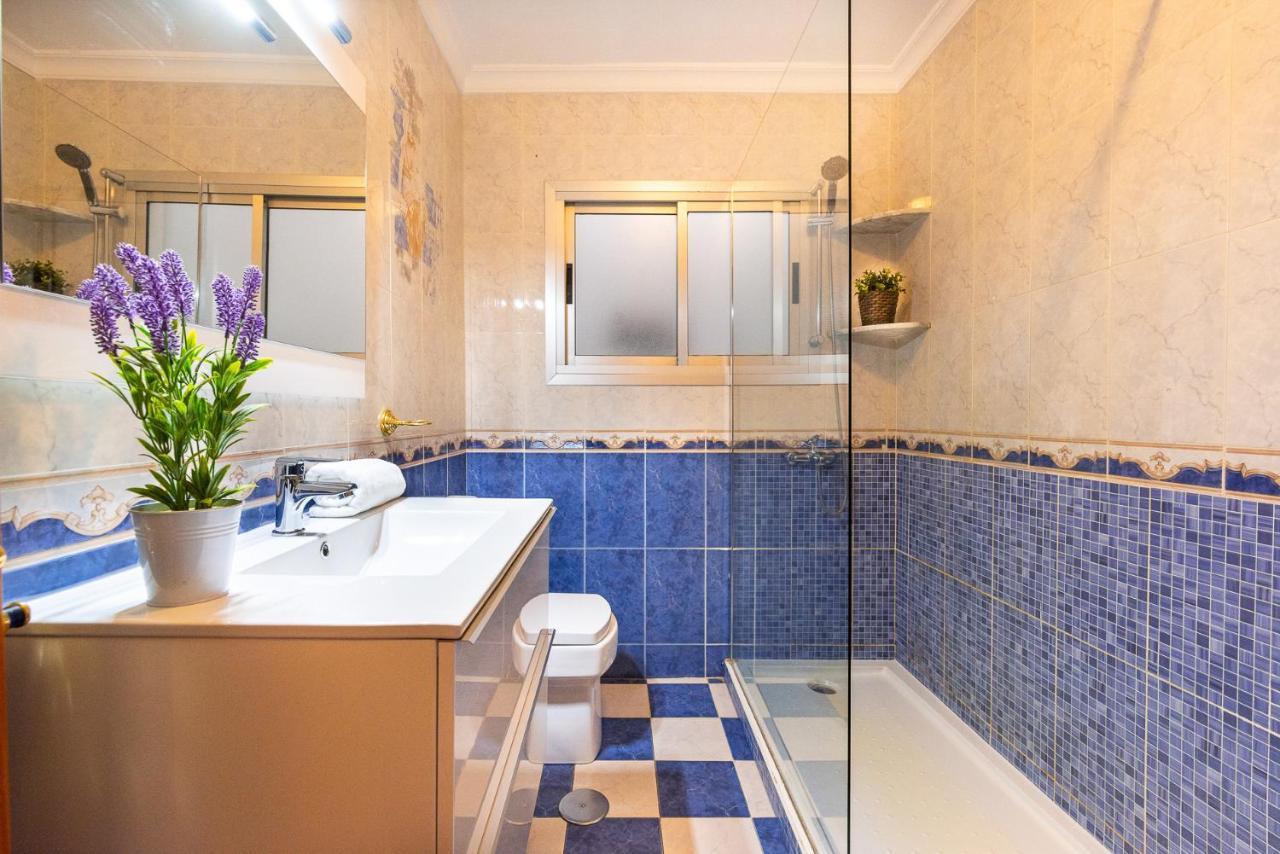 Maritimo - First Line Apartment *