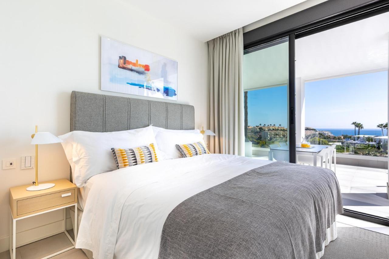 Luxury High End - Santa Barbara Heights Clc - For Work, Play & Family Apartment