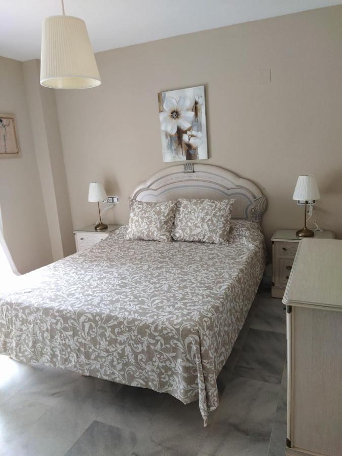 Apartamento Residencial Los Olivos. 2ª Linea De Playa, Fuengirola