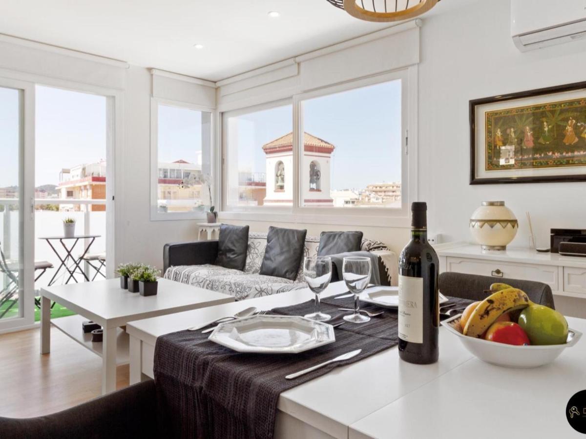 In The Center Of With Private Parking 2 Min Away Fuengirola