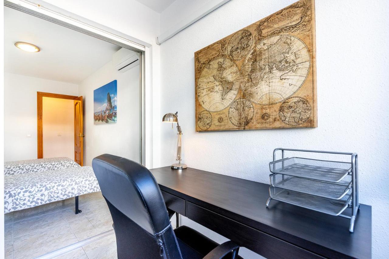 Maritimo - First Line Apartment *
