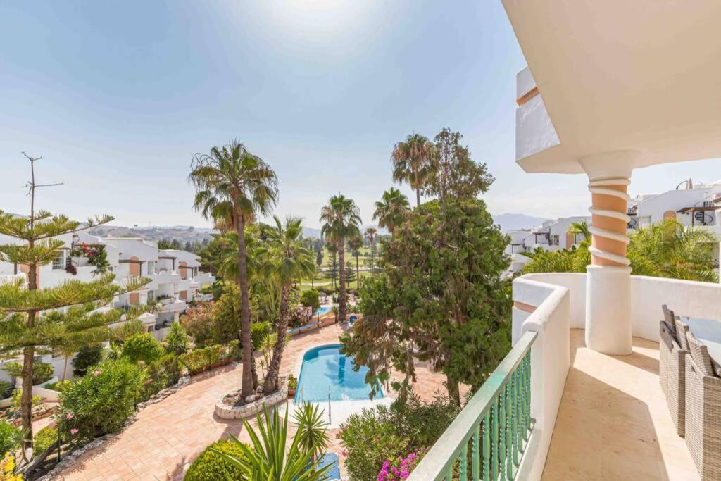 Stylish One Bed At Matchroom Country Club Fuengirola