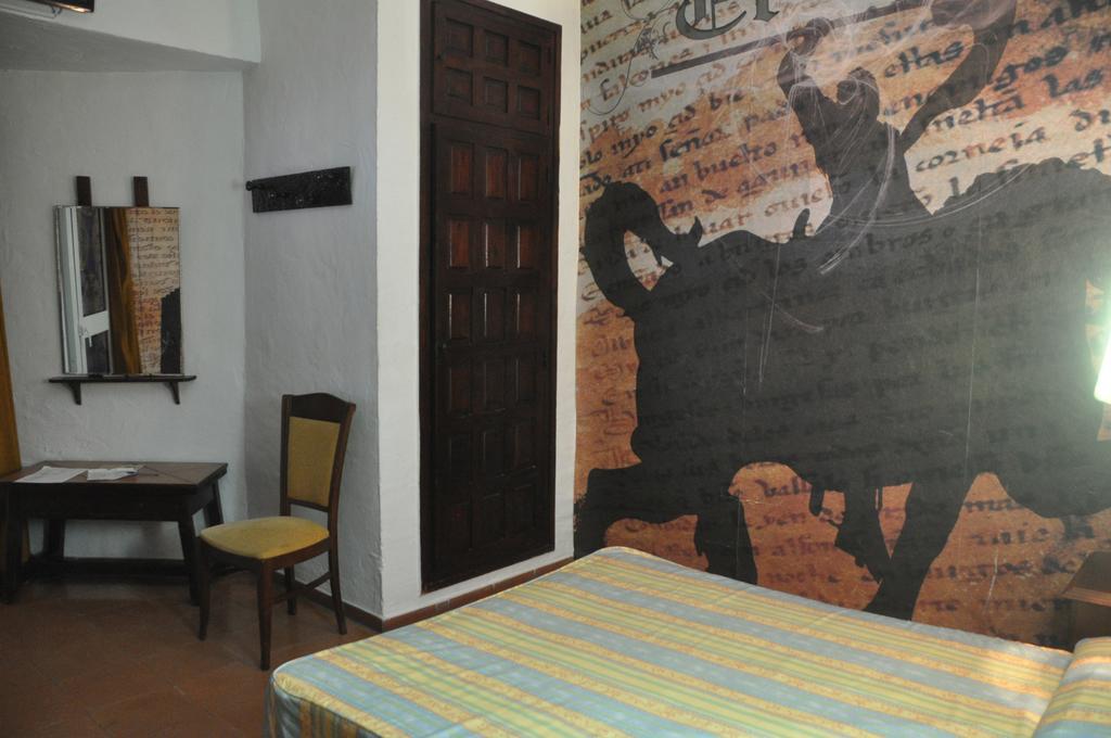 Tematico El Cid Guest house Fuengirola