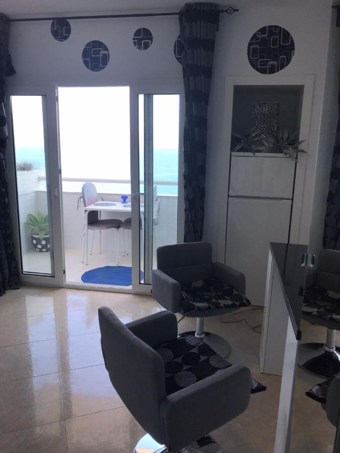 Huoneisto El Puerto Hotel-studio *