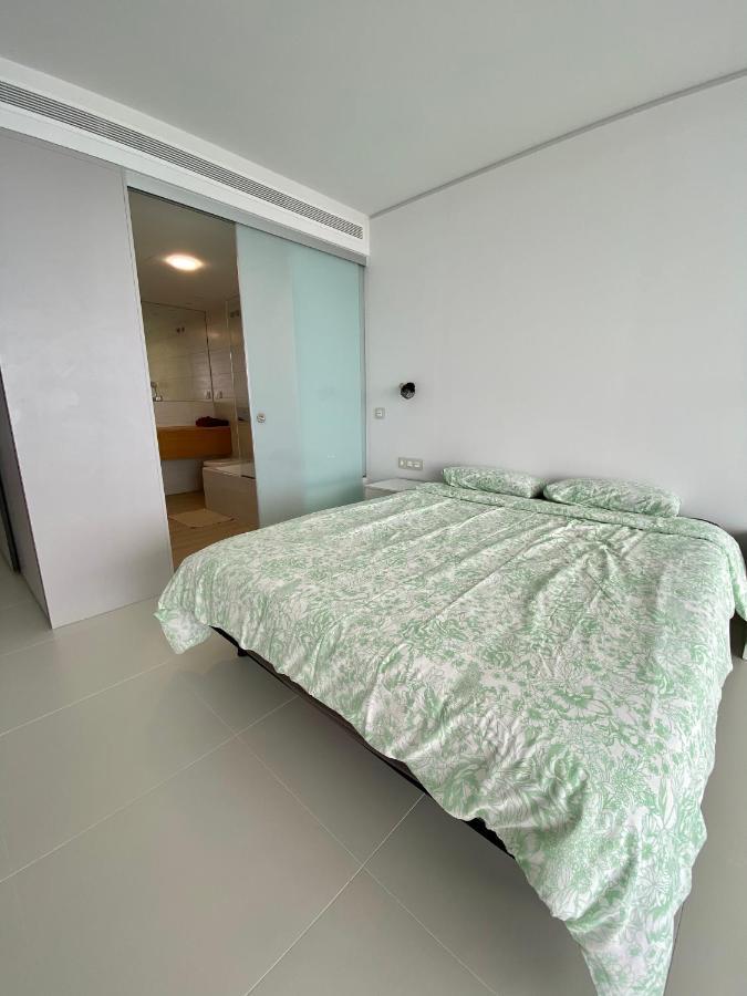 Med 1 Collection Higueron Apartment *