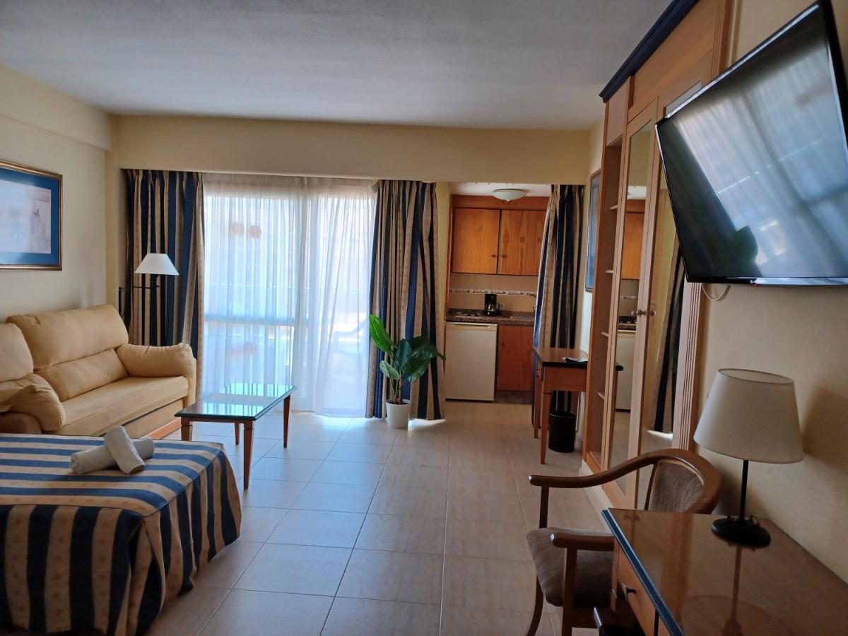 Primera Linea De Playa Y Vista Al Mar En Pyr Estudio Apartment