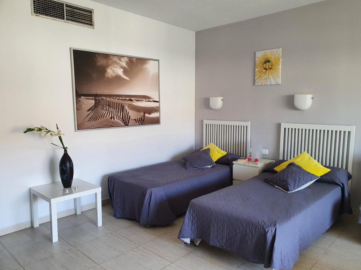 Estudio El Puerto - En El Mismo Centro De Fuengirola, Primera Linea De Playa *