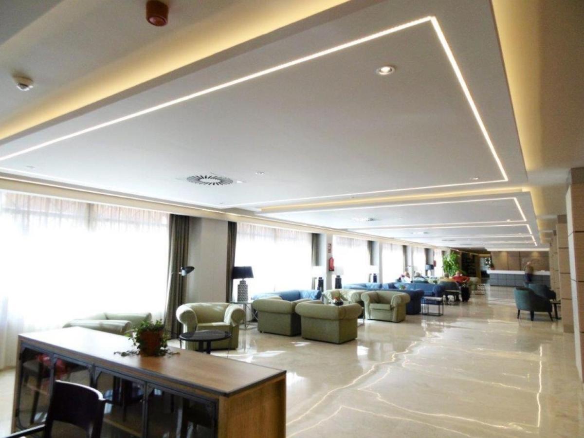 Estudio El Puerto - En El Mismo Centro De Fuengirola, Primera Linea De Playa Appartement *