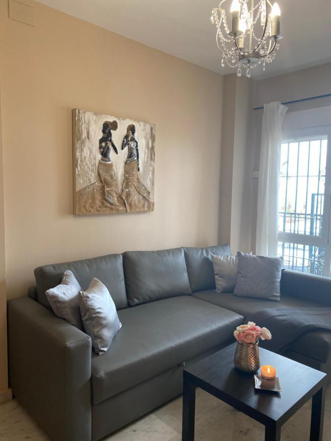 In 1st Line Apartamento