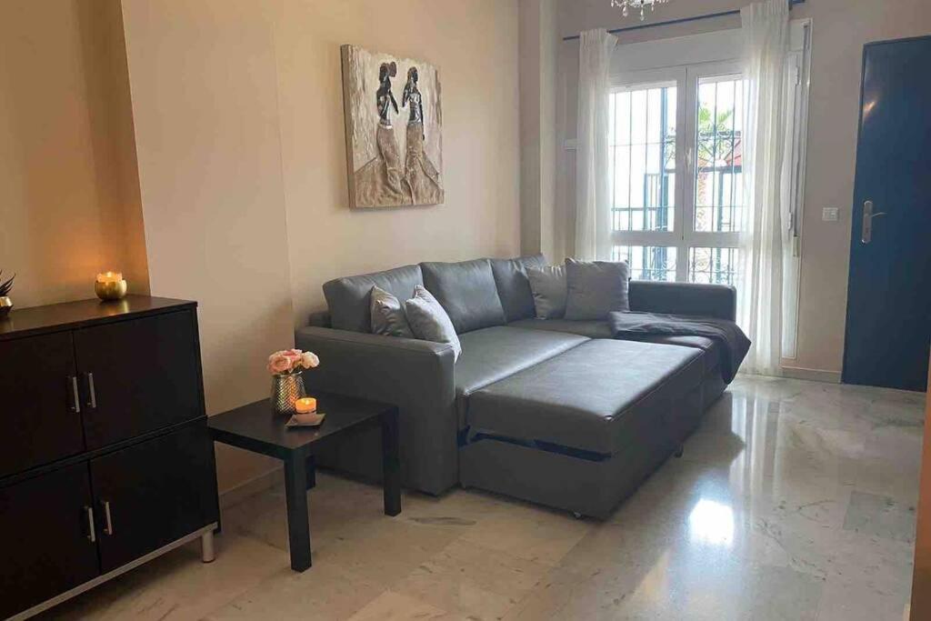 In 1st Line Apartment Fuengirola