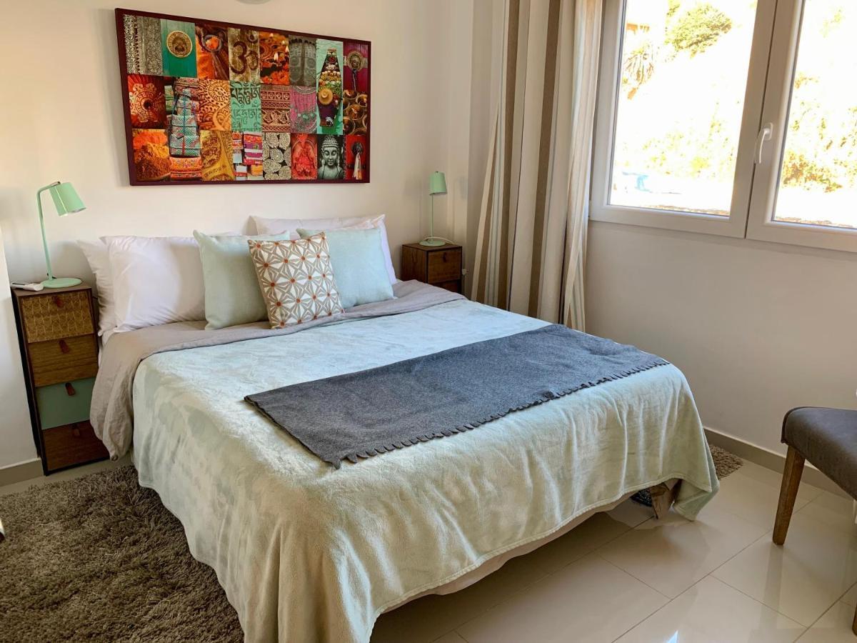Apartment Beachfront In *