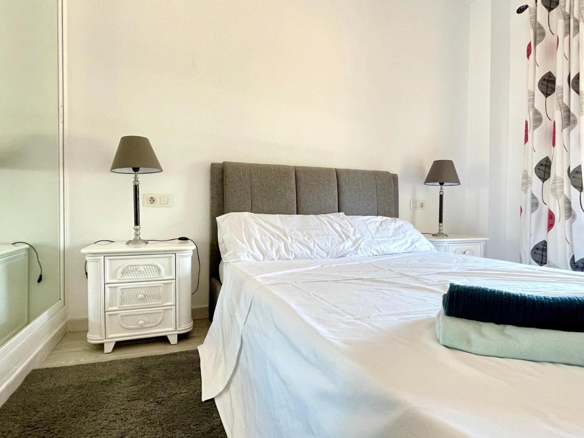 Apartment El Faro Vacation 600m To Beach Big Terrace By Solrentspain