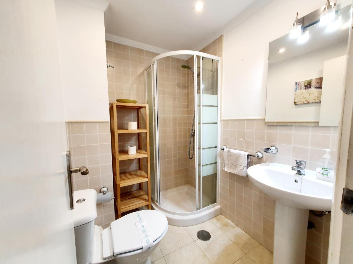 Acapulco Apt 3 Bedrooms Apartment Fuengirola