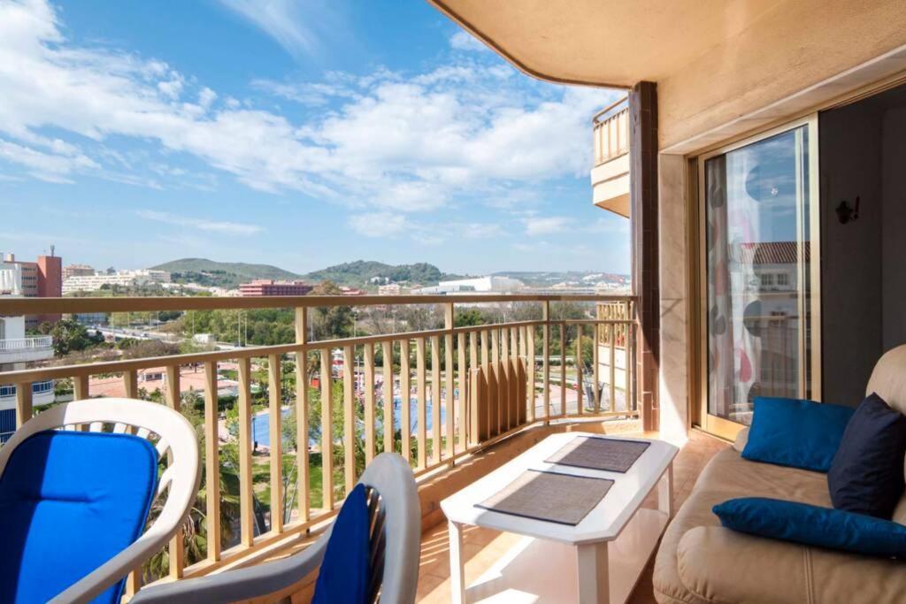 , Beach, Centre ,balcony With Seaview, For 4 Persons Appartement