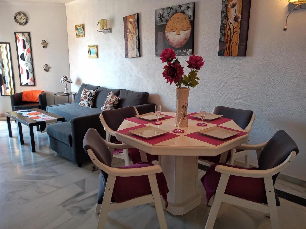 , Beach, Centre ,balcony With Seaview, For 4 Persons Appartement *