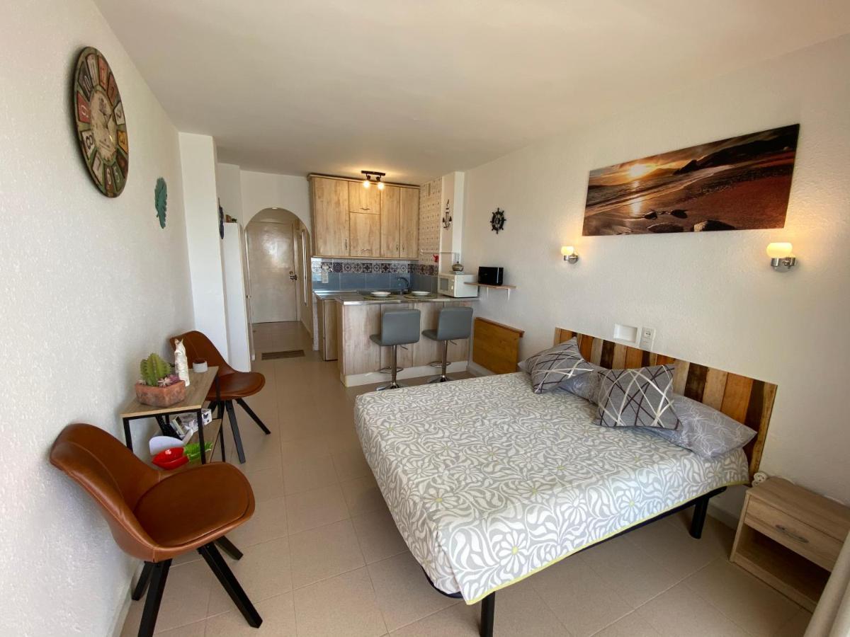Stylish With Panoramic Sea View