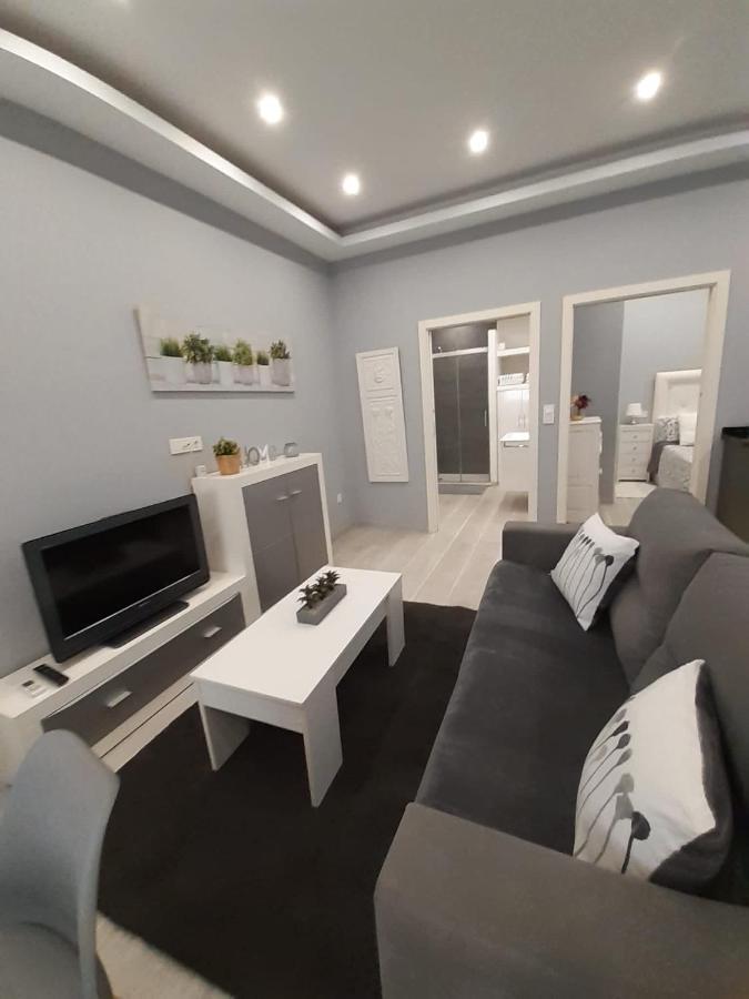 A 50 Metros De La Playa En Apartamento Fuengirola