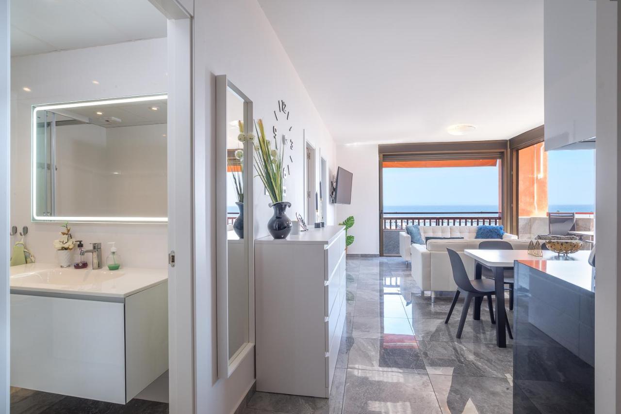 Marina View Two Bedroom * Fuengirola