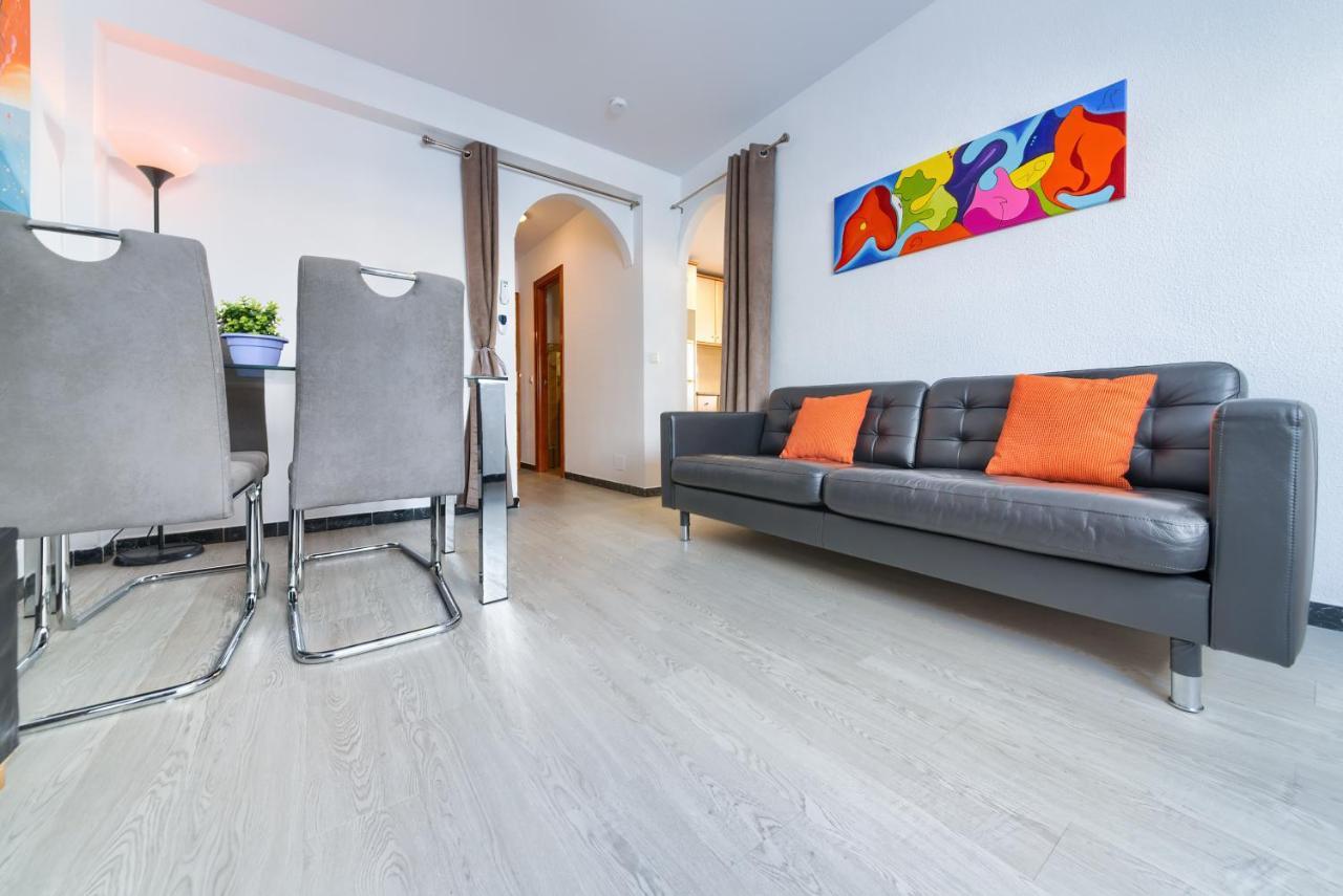 Holidays2fuengirola Palangreros 100 Mts From And Promenade Apartamento *