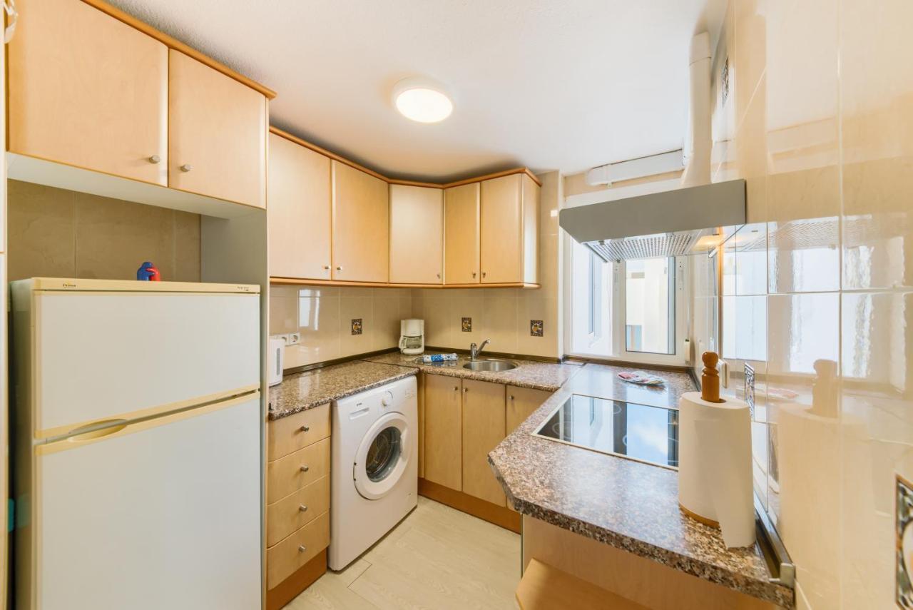 Apartamento Holidays2fuengirola Palangreros 100 Mts From And Promenade