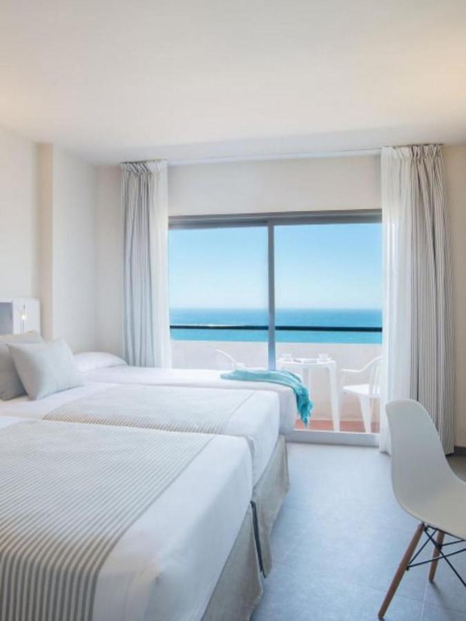 Hotel El Puerto By Pierre 3*