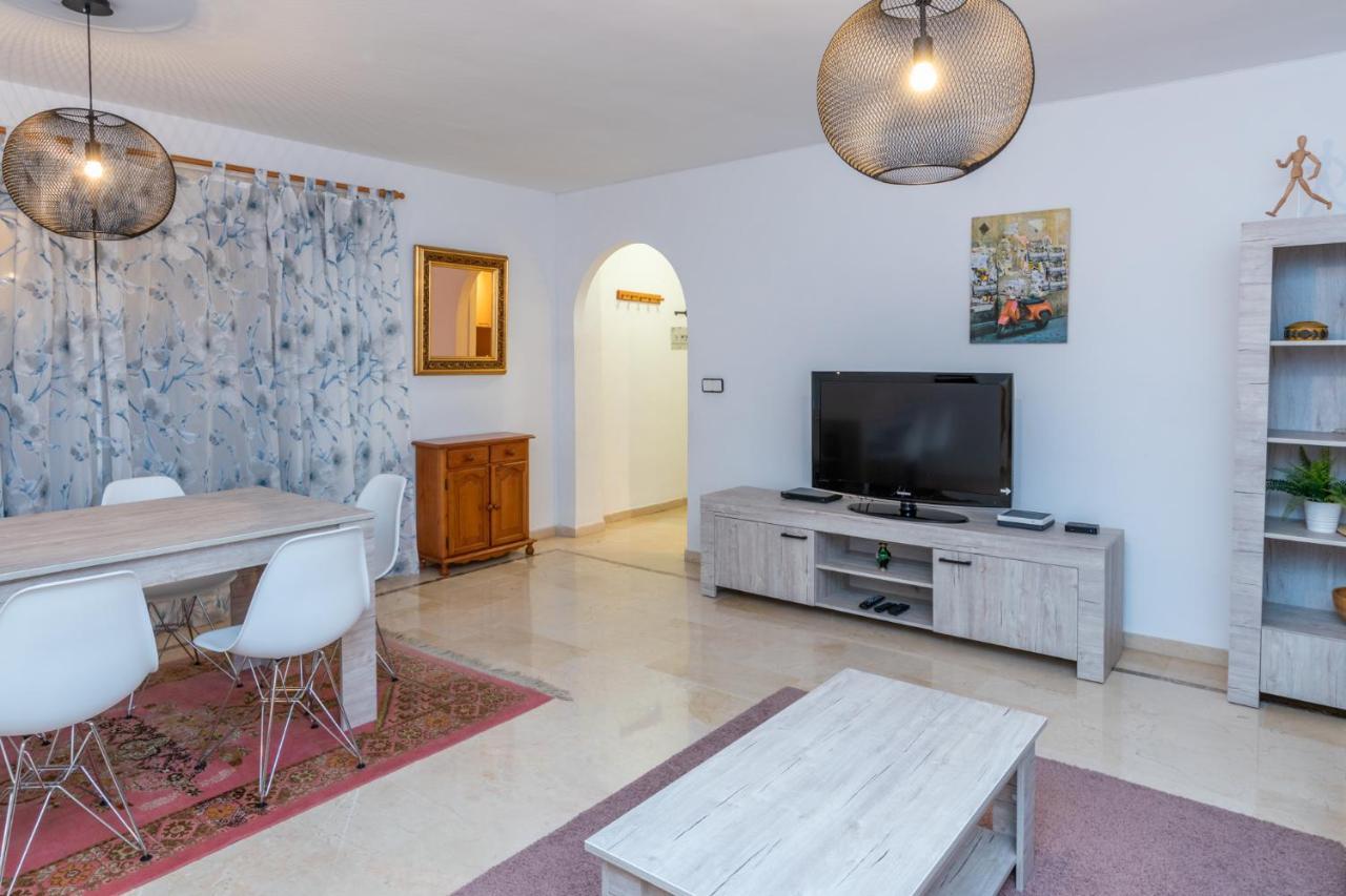2br Urban Getaway - Good Wifi, Swimming Pool Fuengirola