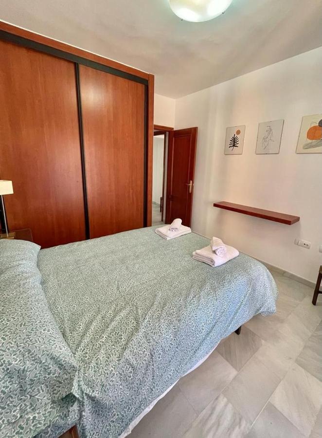 Faro Beach Apartment Fuengirola