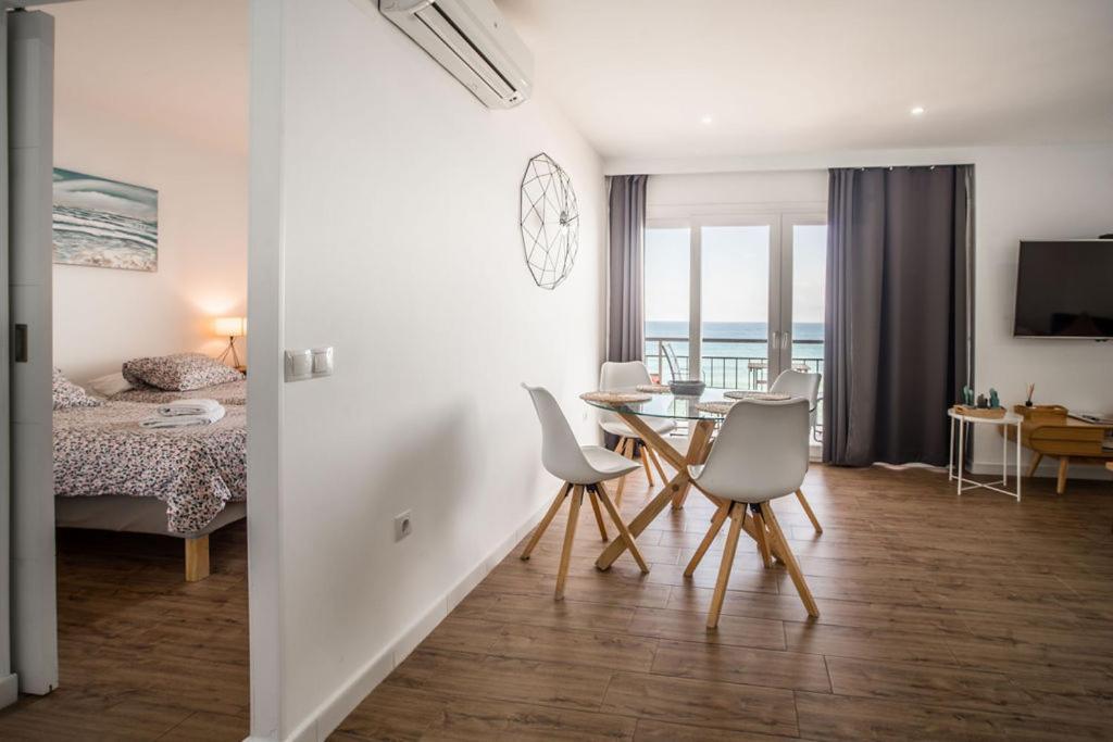 Beachfront Dreamin Fuengirola