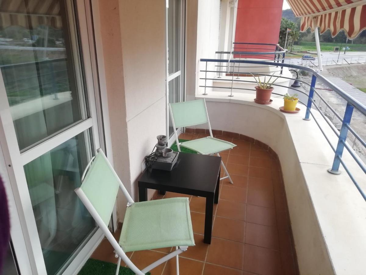 Apartamento En Con Piscina Y Parking *