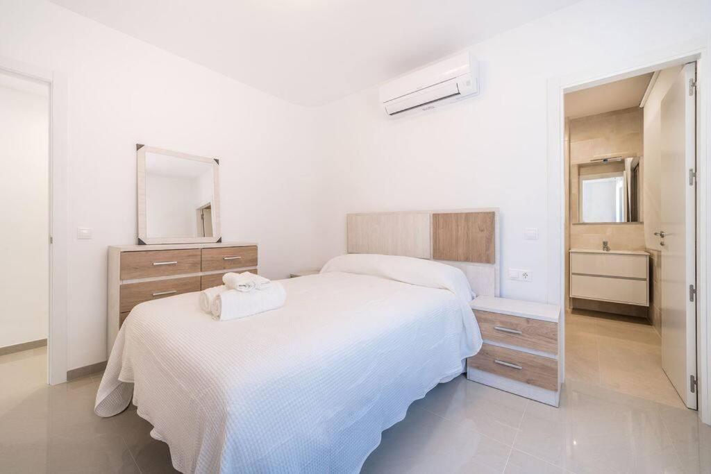 Appartement Stunning Gem With And Sea Views