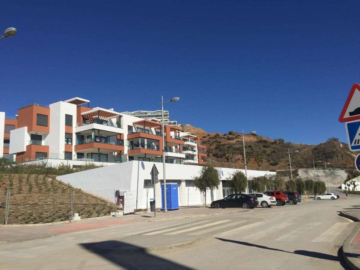 Middle Views * Fuengirola