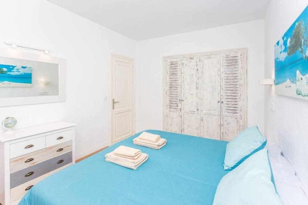 Huoneisto Precioso Apartamento Frente Al Mar Con Piscina