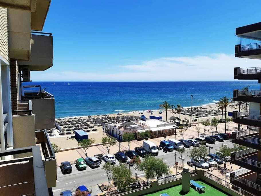 Precioso Apartamento Frente Al Mar Con Piscina *