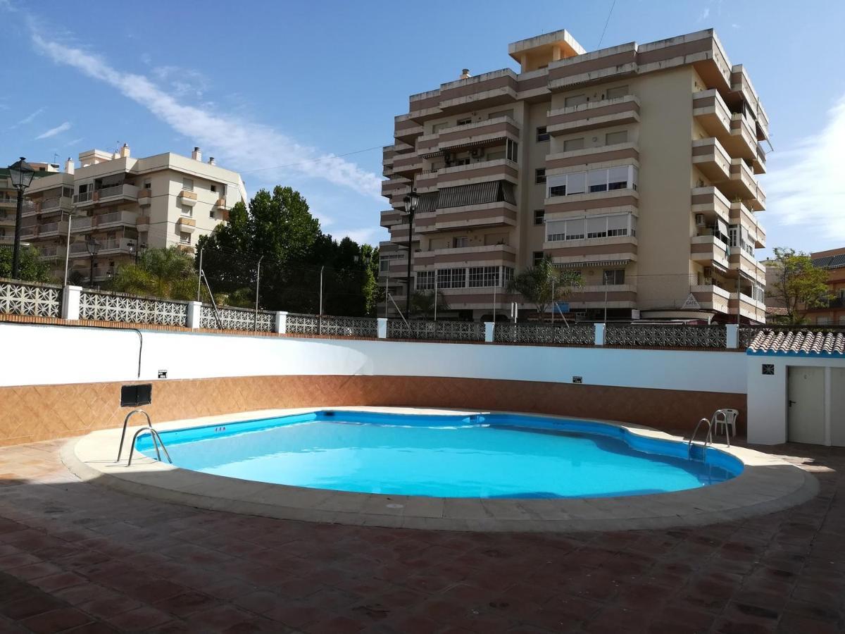 Apartamento Pyramides Costa Del Sol Apartment *