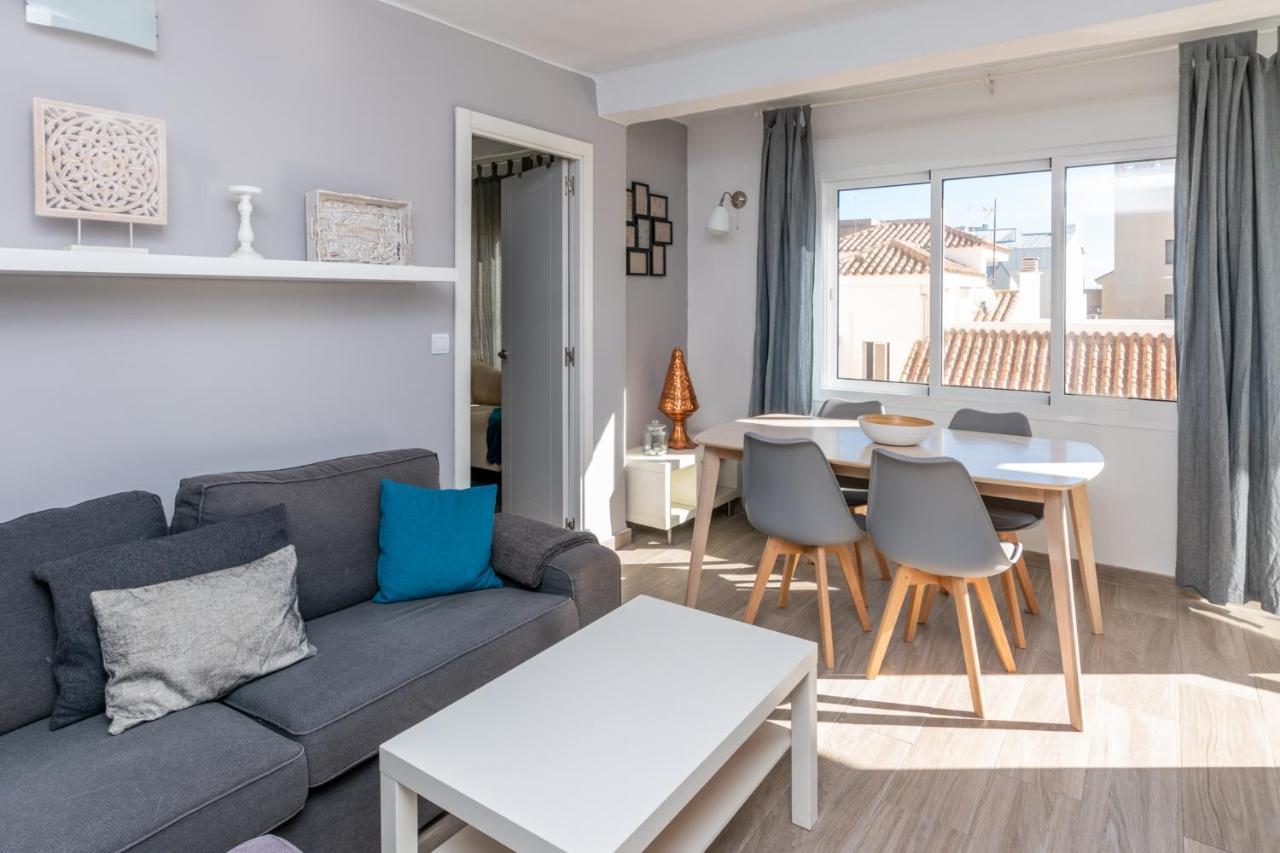 3br In Centre Near The *
