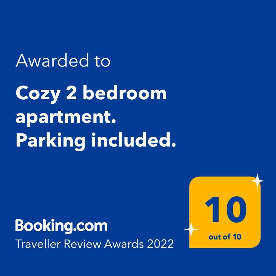 Huoneisto Cozy 2 Bedroom Apartment. Parking Included.