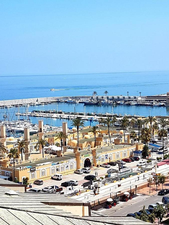 Center * Fuengirola