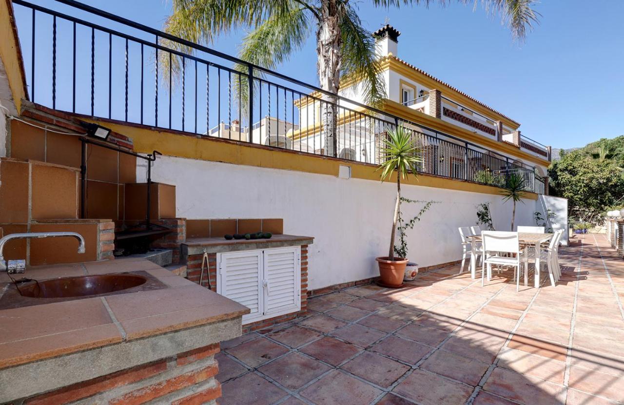 Villa 088 Bright And Spacious Andalusian Style With Private Pool Fuengirola