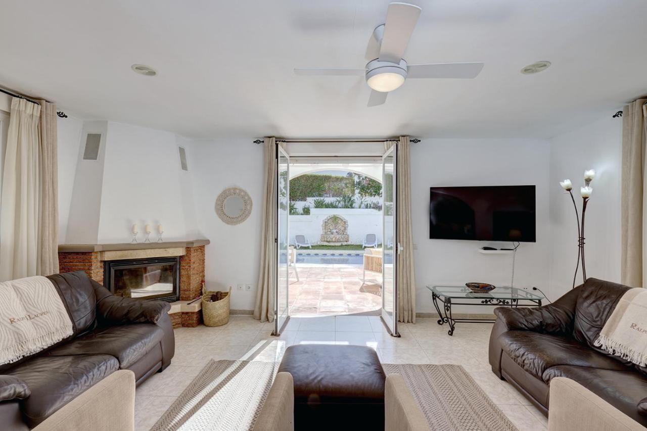 Villa 088 Bright And Spacious Andalusian Style With Private Pool *