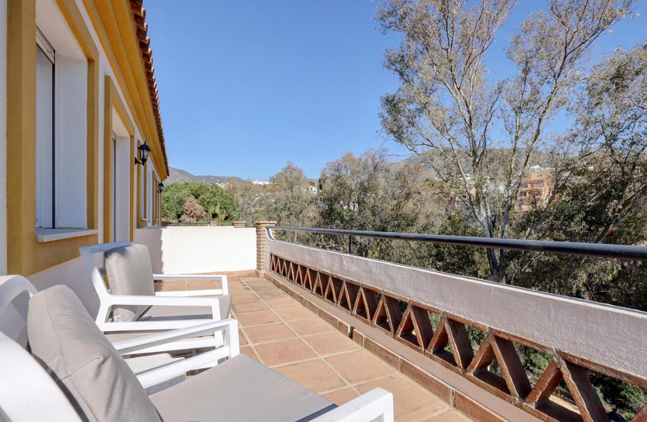 088 Bright And Spacious Andalusian Style With Private Pool Villa Fuengirola