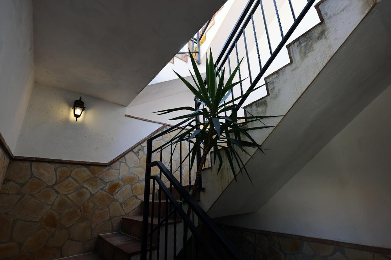 088 Bright And Spacious Andalusian Style With Private Pool Fuengirola