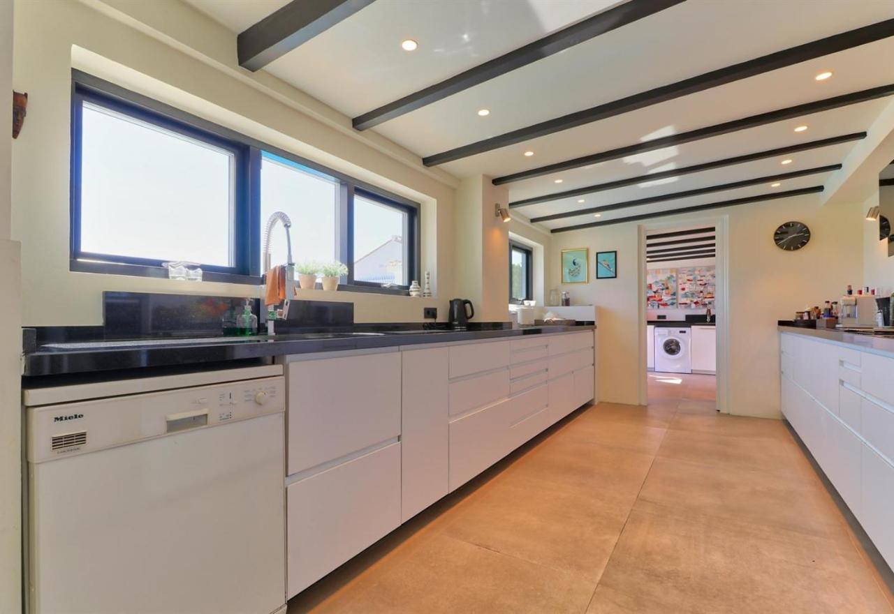 Huvilat Amazing With Panoramic Views