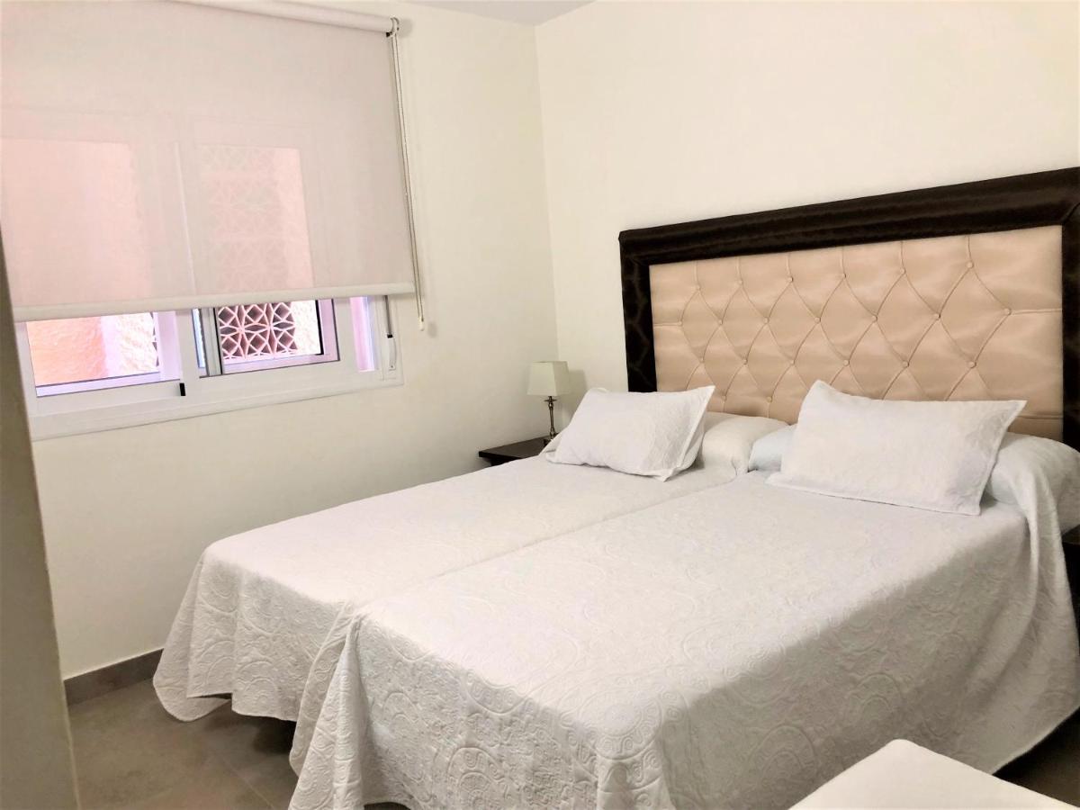 Rentcostadelsol Boliches Penelope * Fuengirola