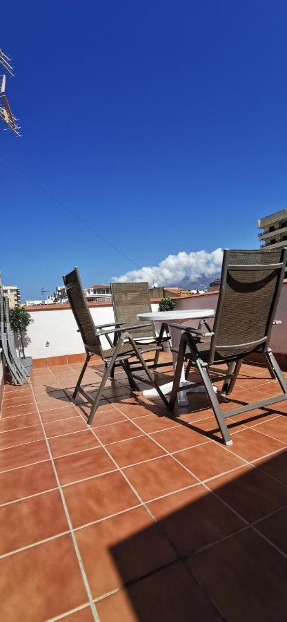 ático Acogedor, Céntrico Y A 2 Min De La Playa. * Fuengirola