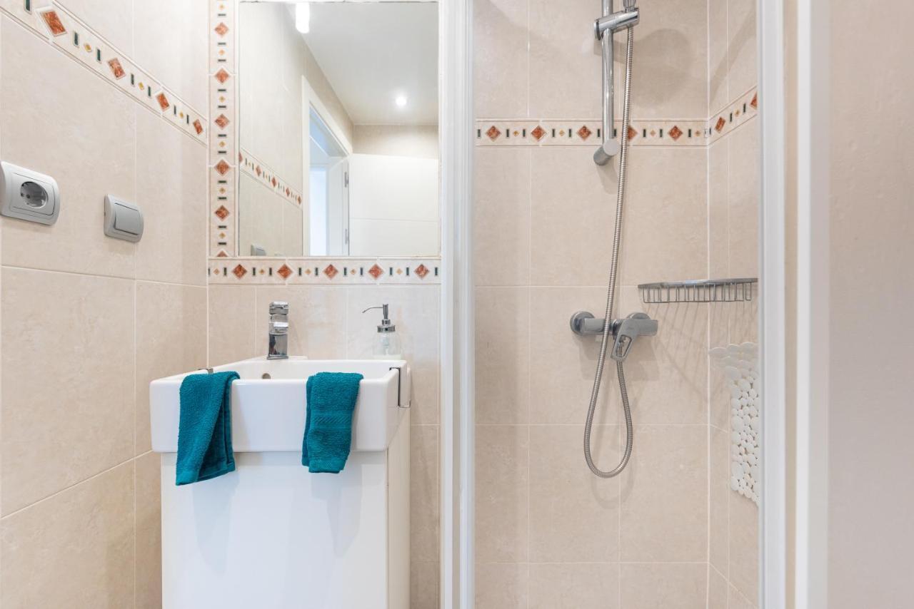 Luxury 3 Bed Torreblanca Apartment *
