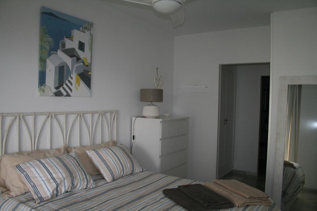 En Primera Linea/beachfront Apartamento