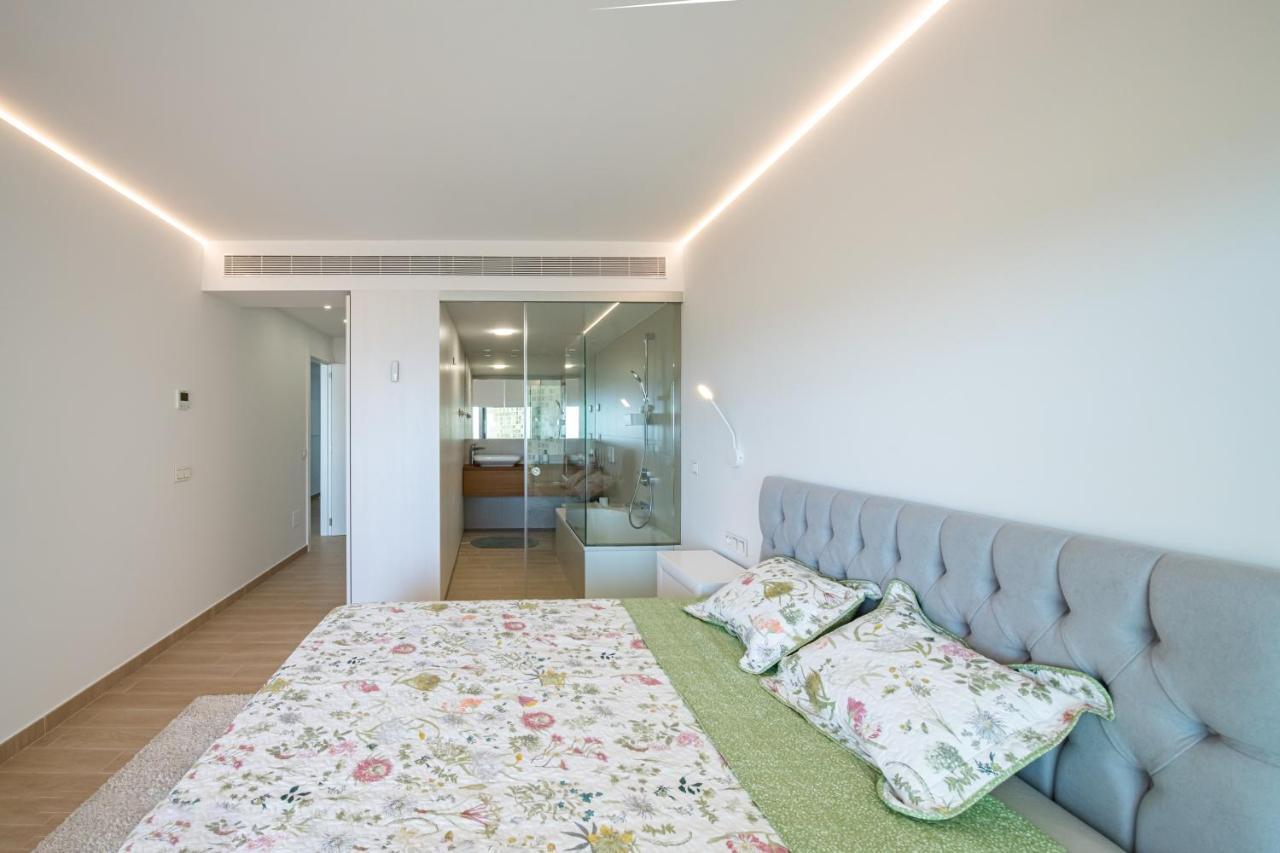 Excellent Two Bedroom *