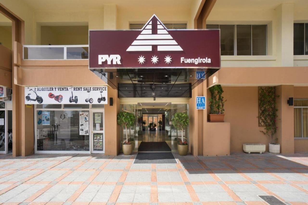 Pyr Aparthotel 3*