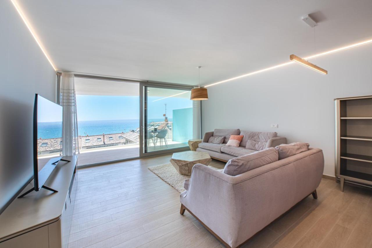 Excellent Two Bedroom Apartment *