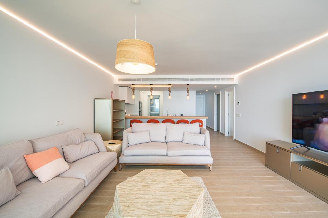 Excellent Two Bedroom Apartment